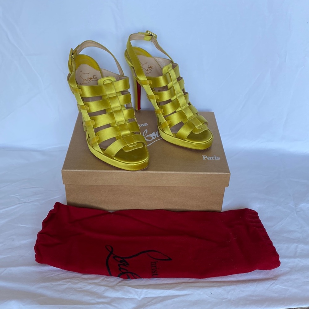 Christian Louboutin Paquita 100 Crepe Satin